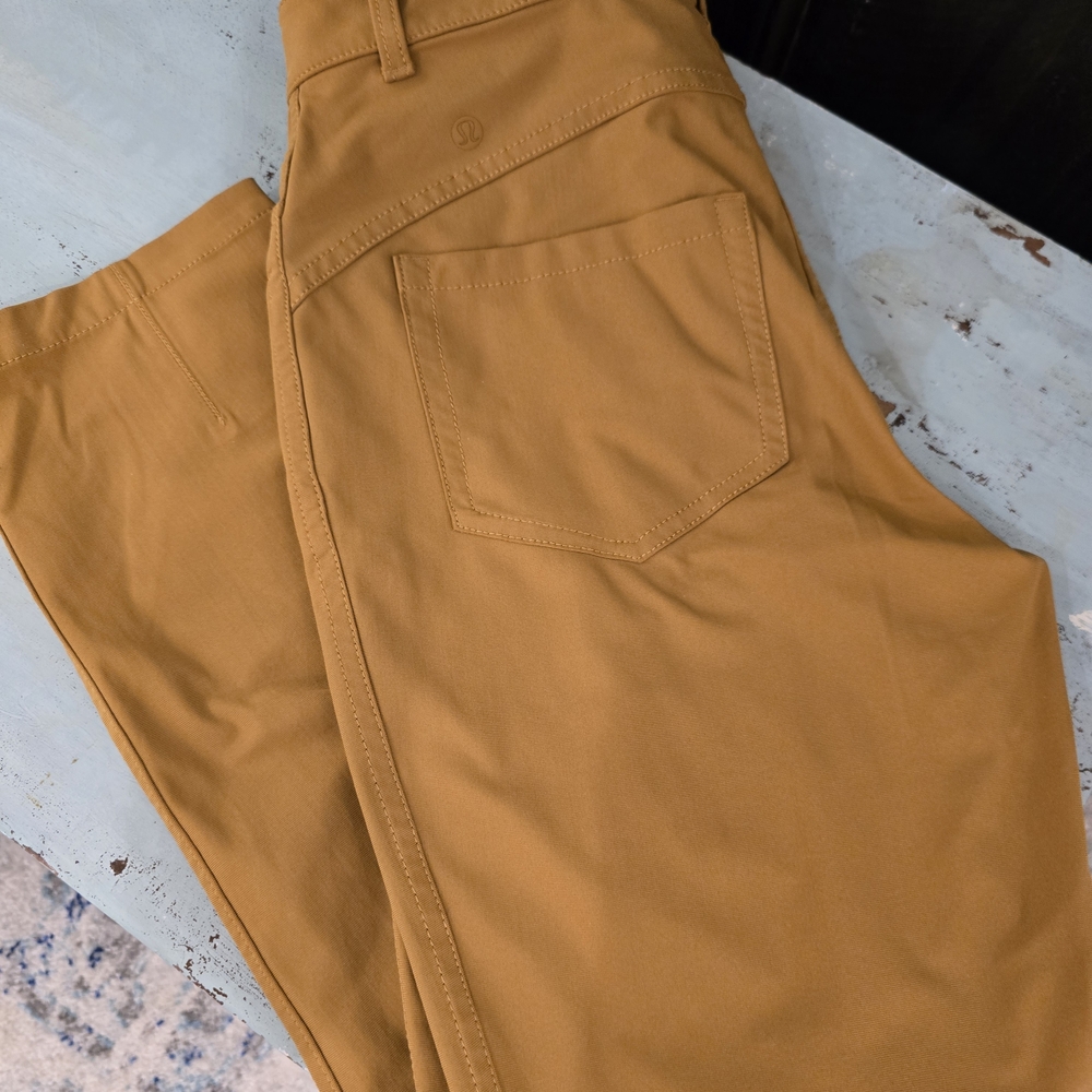 Men's Tan Pants